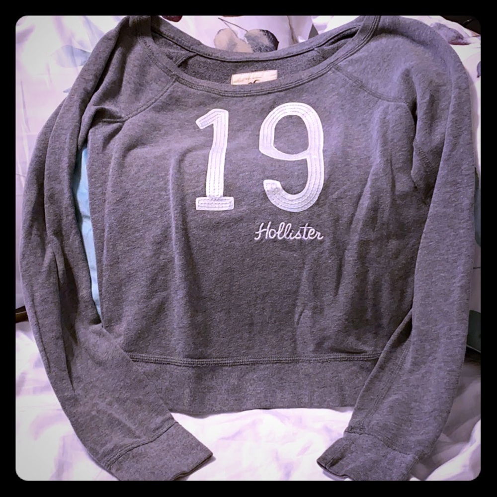 Hollister sweatshirt
